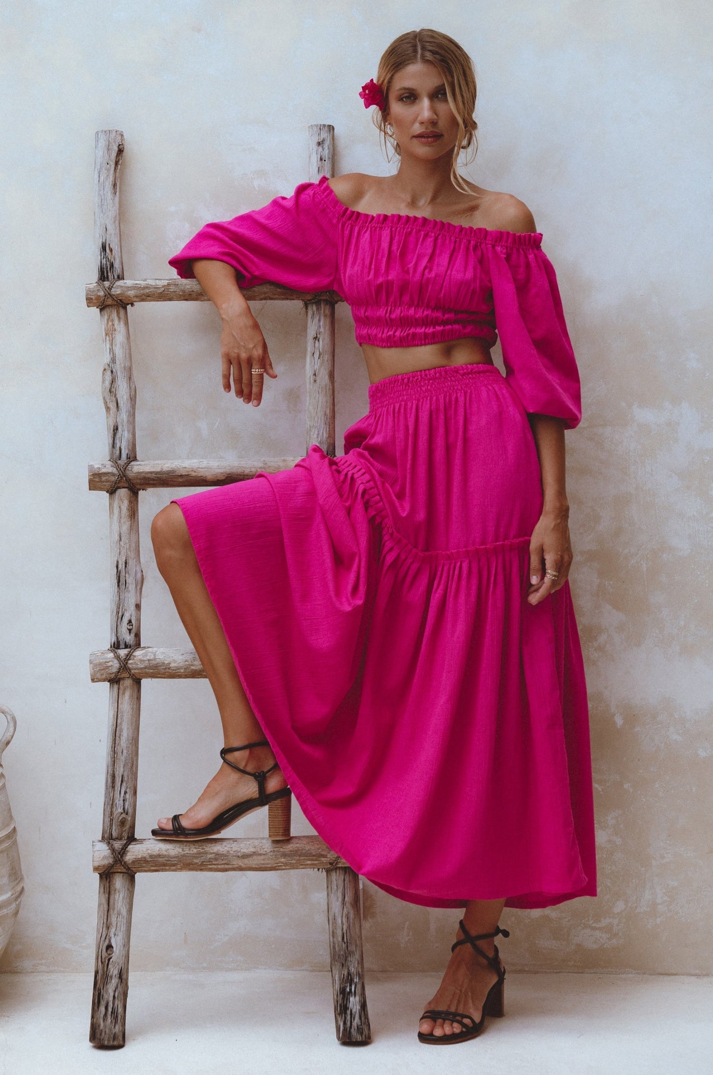 Annabelle Linen Cropped Top-2