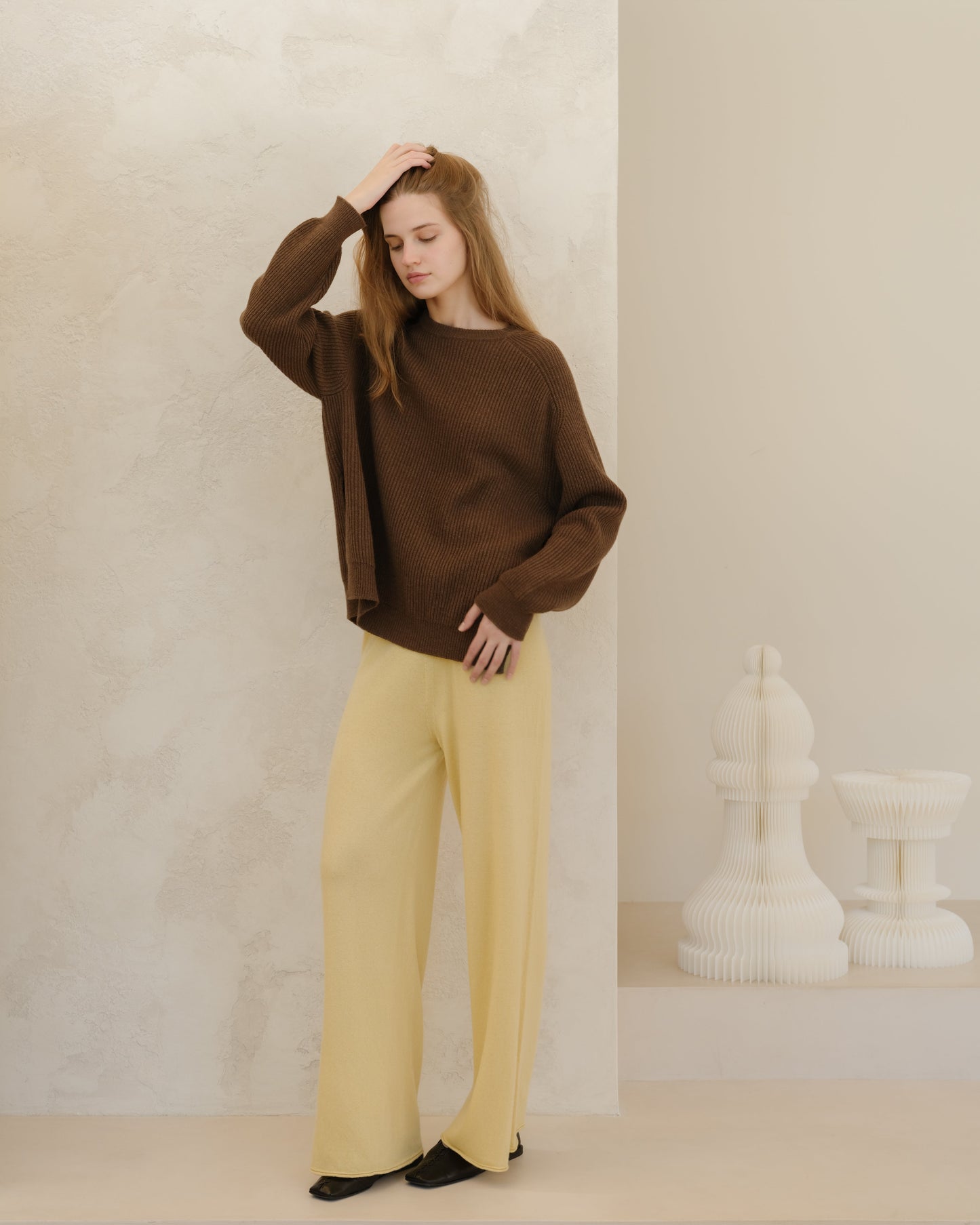 Cashmere Mix Wide Legged Light Pants (3D-Knit)-2