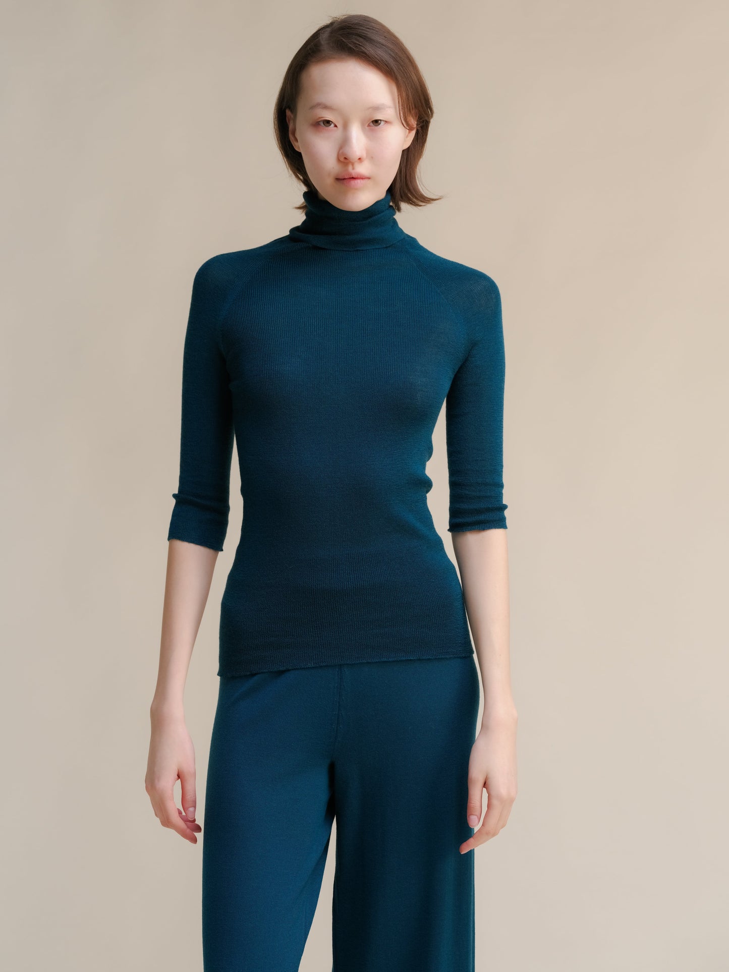 Extra Fine Merino Wool 3/4 Sleeve Ribbed Turtleneck  (3D-Knit)-11